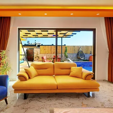 Zeytun- Kalkan'da 2 Yatak Odalı Muhafazakar Fethiye